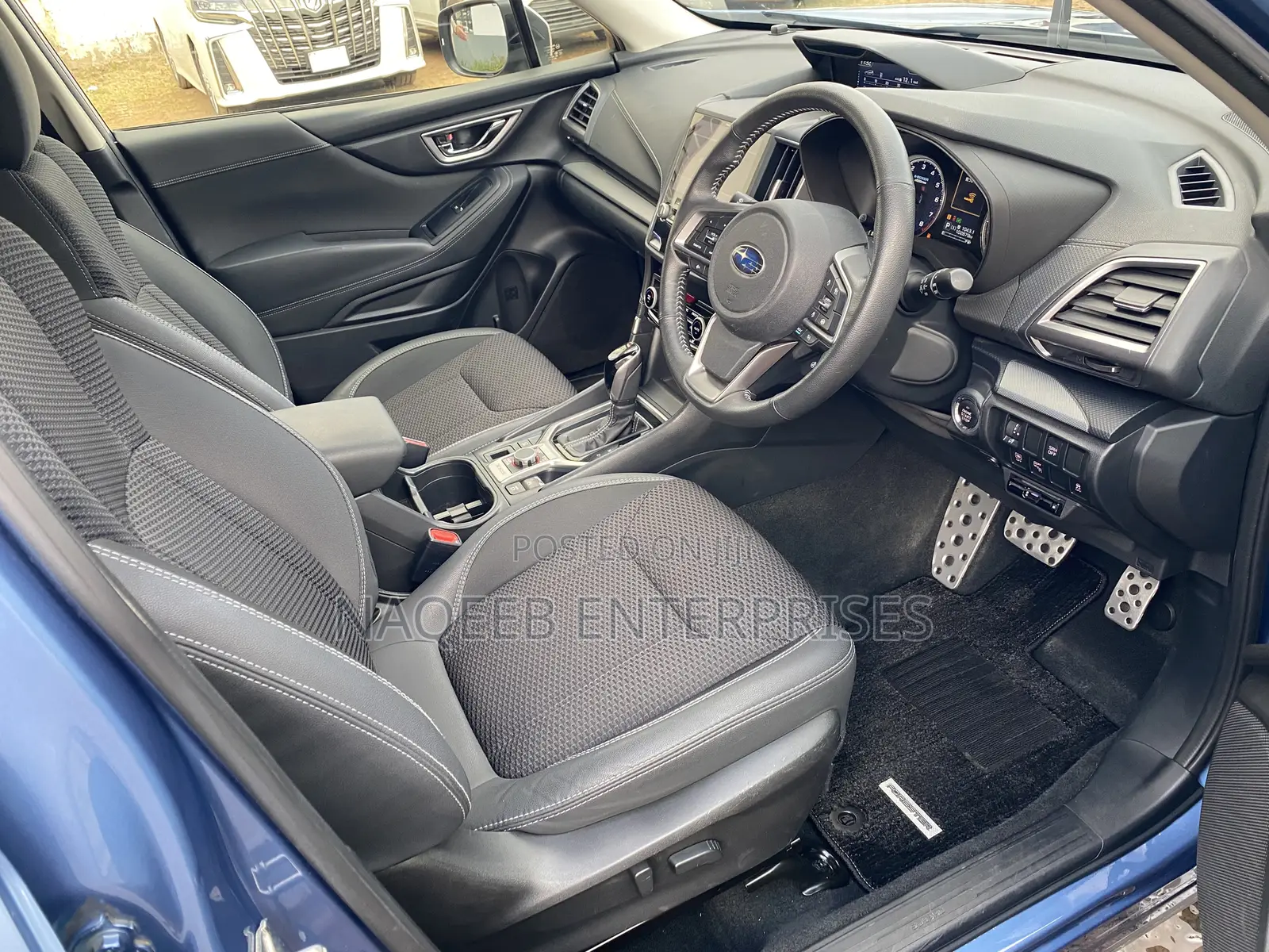 Subaru Forester Premium AWD 2019 Blue