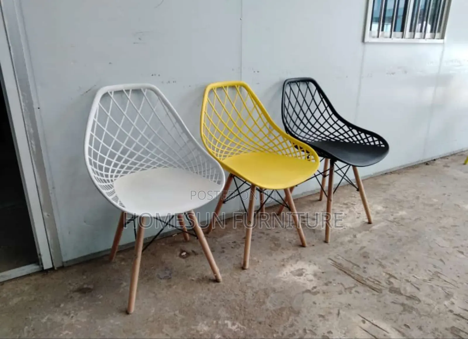 Mesh Eames Chair