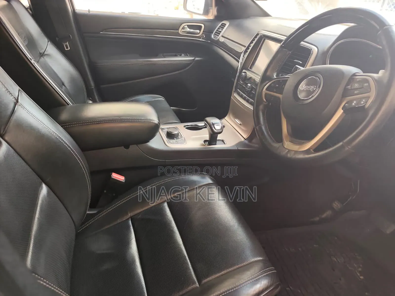 Jeep Grand Cherokee Overland 4dr 4x4 2016 Black
