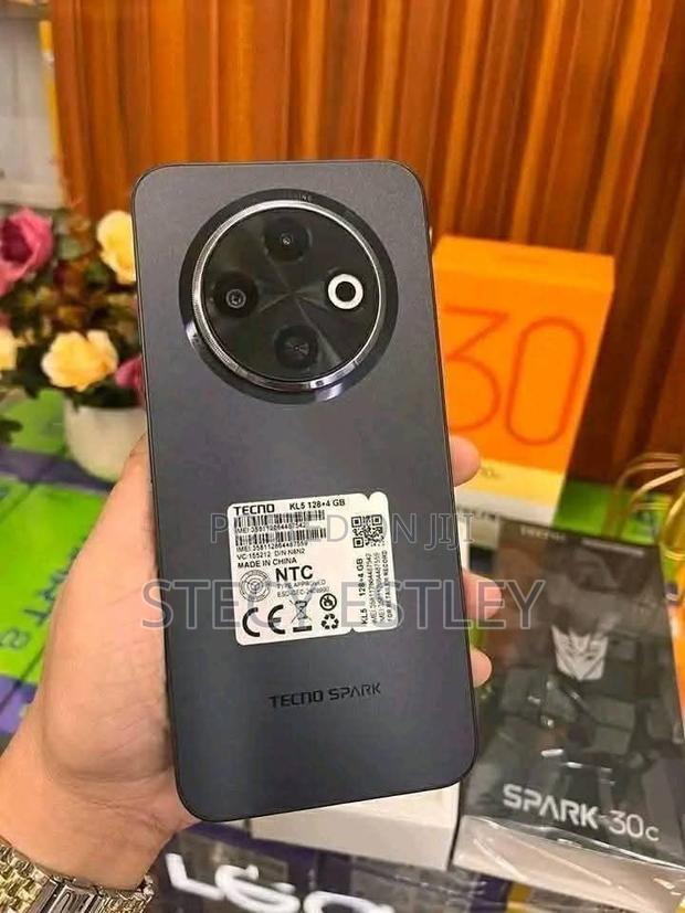 New Tecno Spark 30C 128 GB Gray - thumbnail 2