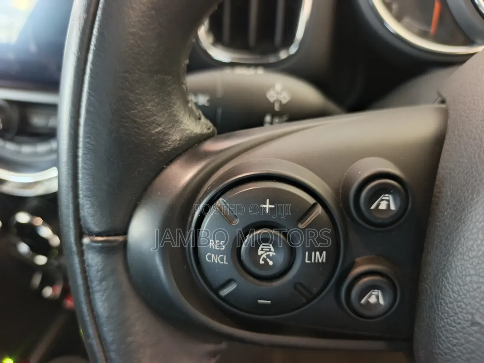 Mini Countryman Cooper FWD 2019 Gray