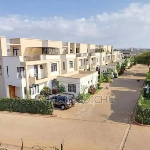 5bdrm Mansion in Membley for rent - thumbnail 9