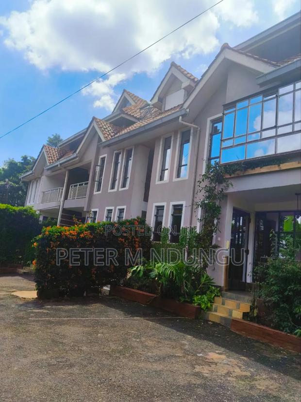 4bdrm Duplex in Thindigua for rent - main view
