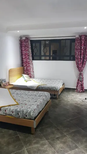 4bdrm Duplex in Thindigua for rent