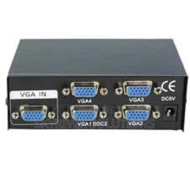 4 Ports Vga Splitter