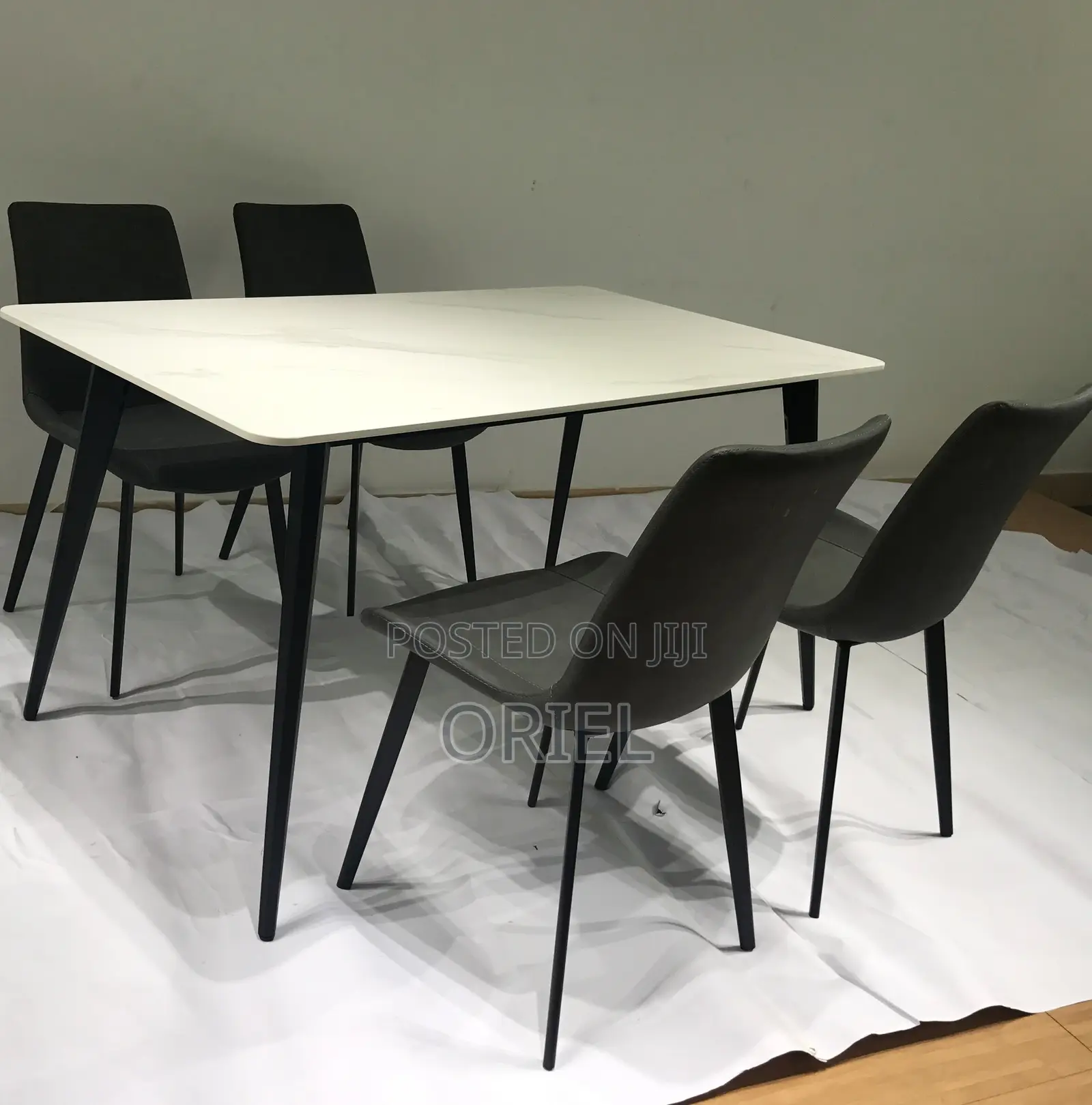 Home Dining Set; Modern Compact 4-Seater Dining Collection