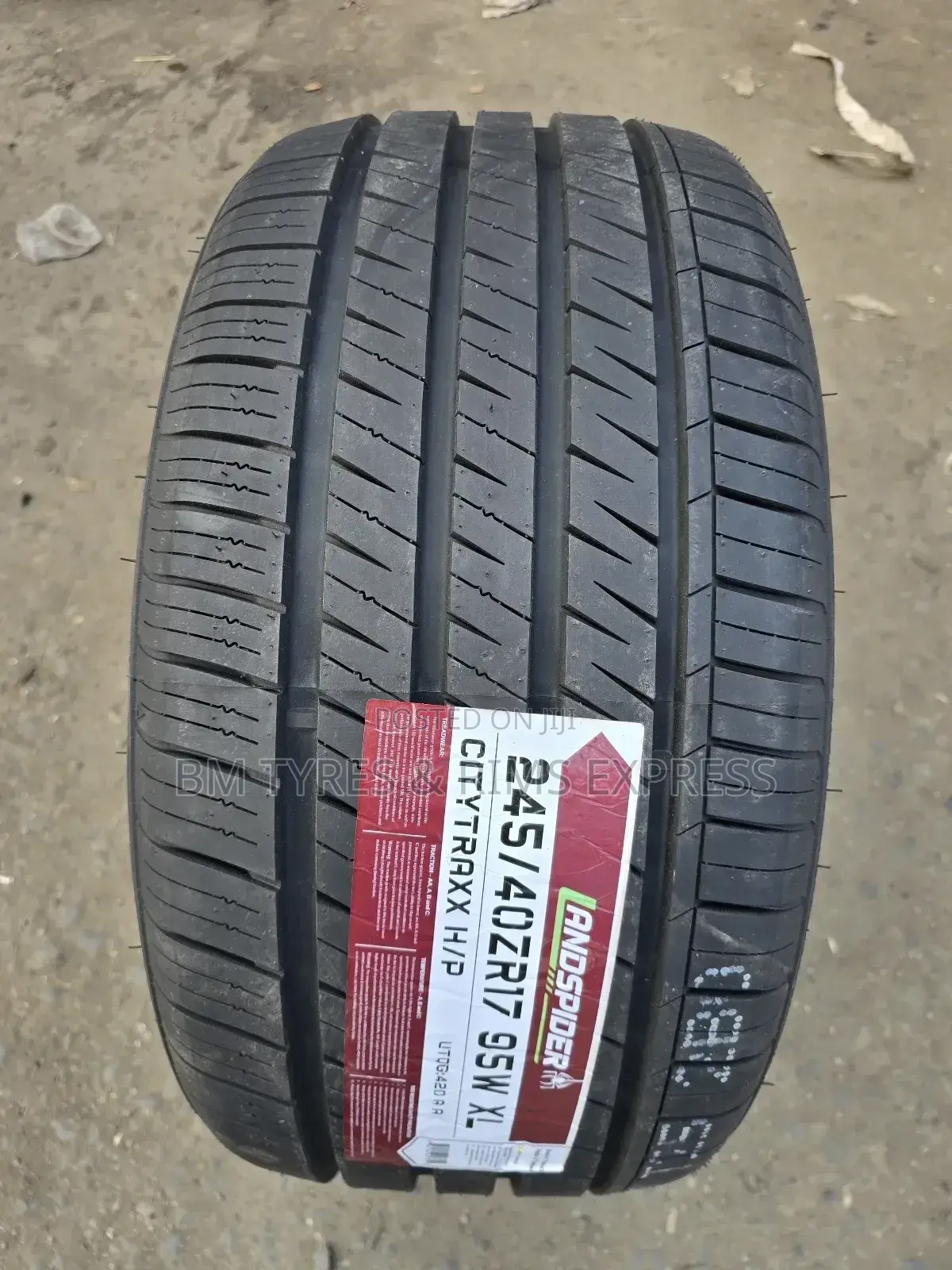 245 /40 R17 Landspider Tyres (Thailand).