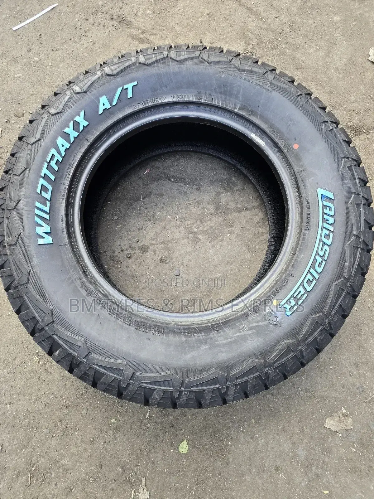 265 /70 R17 Landspider Tyres (All Terrein) Thailand.