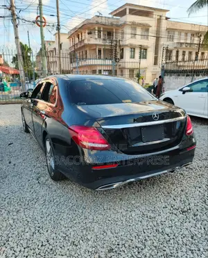 Mercedes-Benz E250 2018 Black