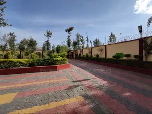8bdrm Mansion in Matasia for sale