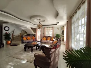 8bdrm Mansion in Matasia for sale