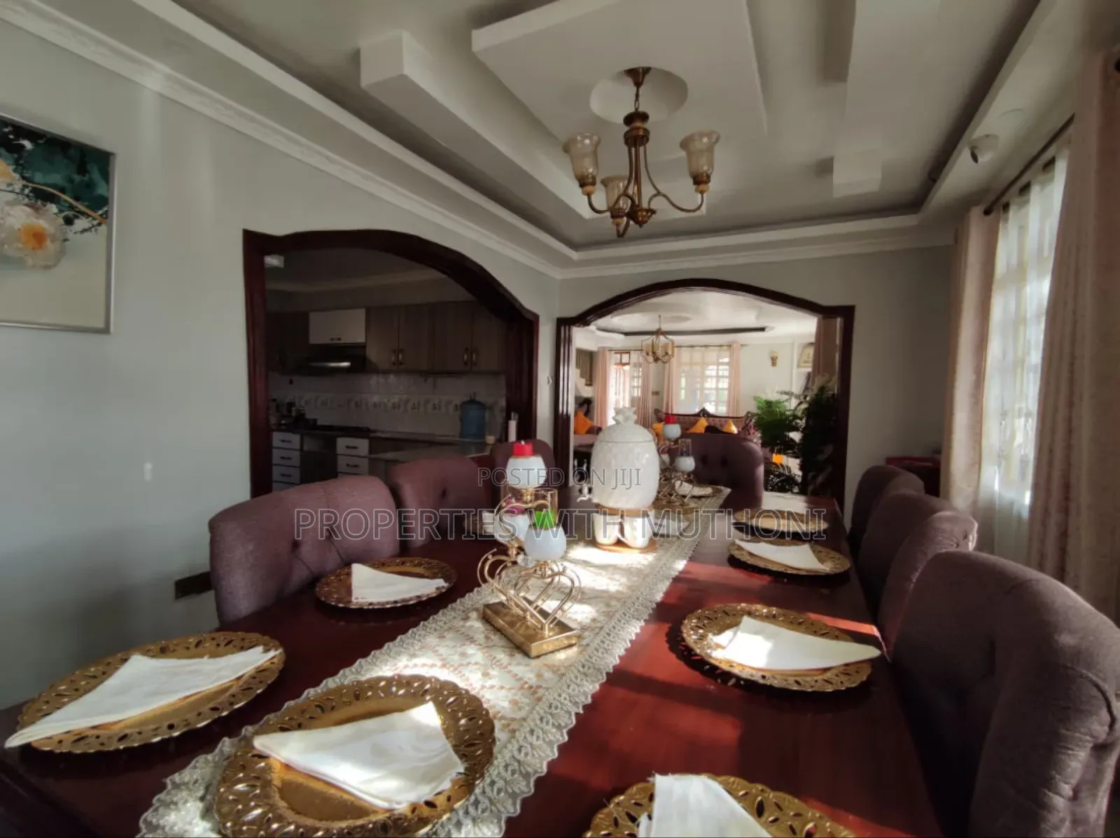 8bdrm Mansion in Matasia for sale