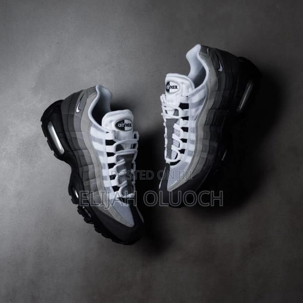 Nike Air Max 95 Jewel Swoosh Grey - thumbnail 2