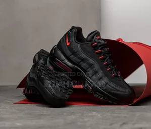 Nike Air Max 95 "Bred" Sneakers,