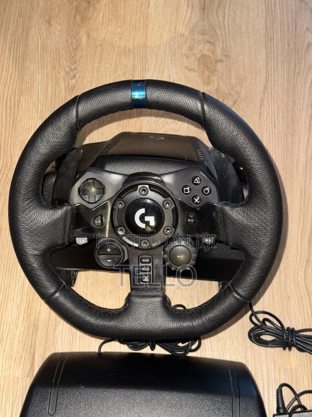 Logitech G923 Racing Wheel - thumbnail 3