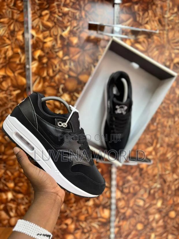 Nike Airmax 1 - main view