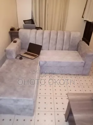 5 Seater L-Shaped Grey Couch