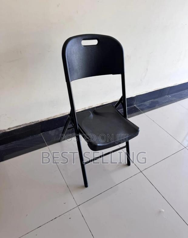 Black Folderable Chairs