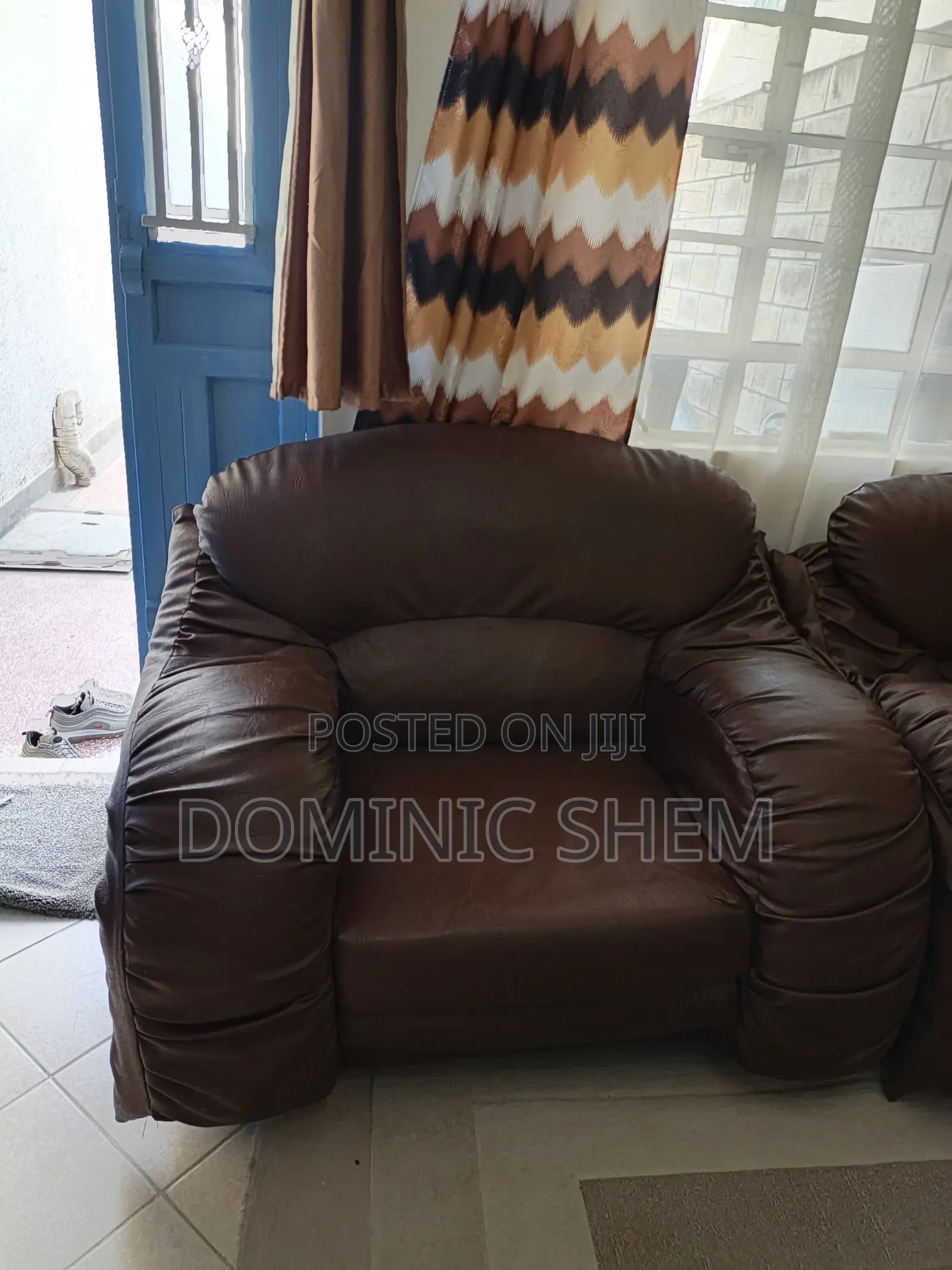 5 Seater Leather Sofa