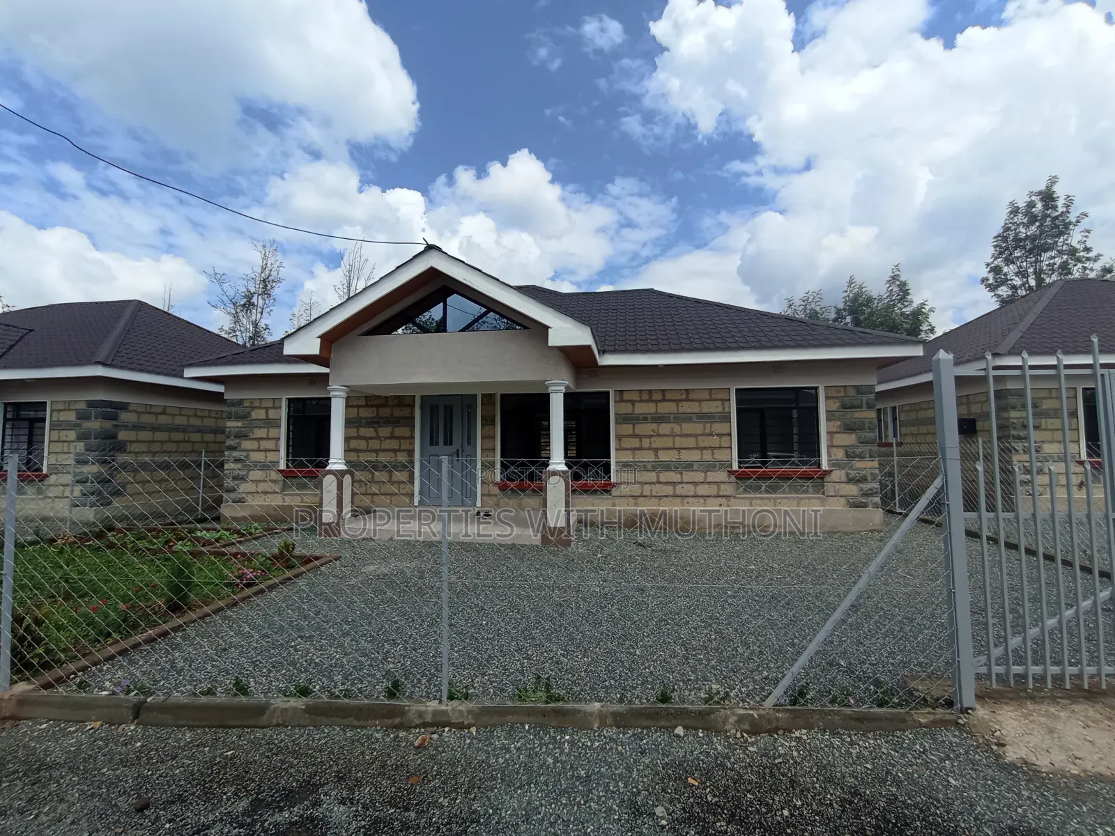 3bdrm Bungalow in Matasia for sale