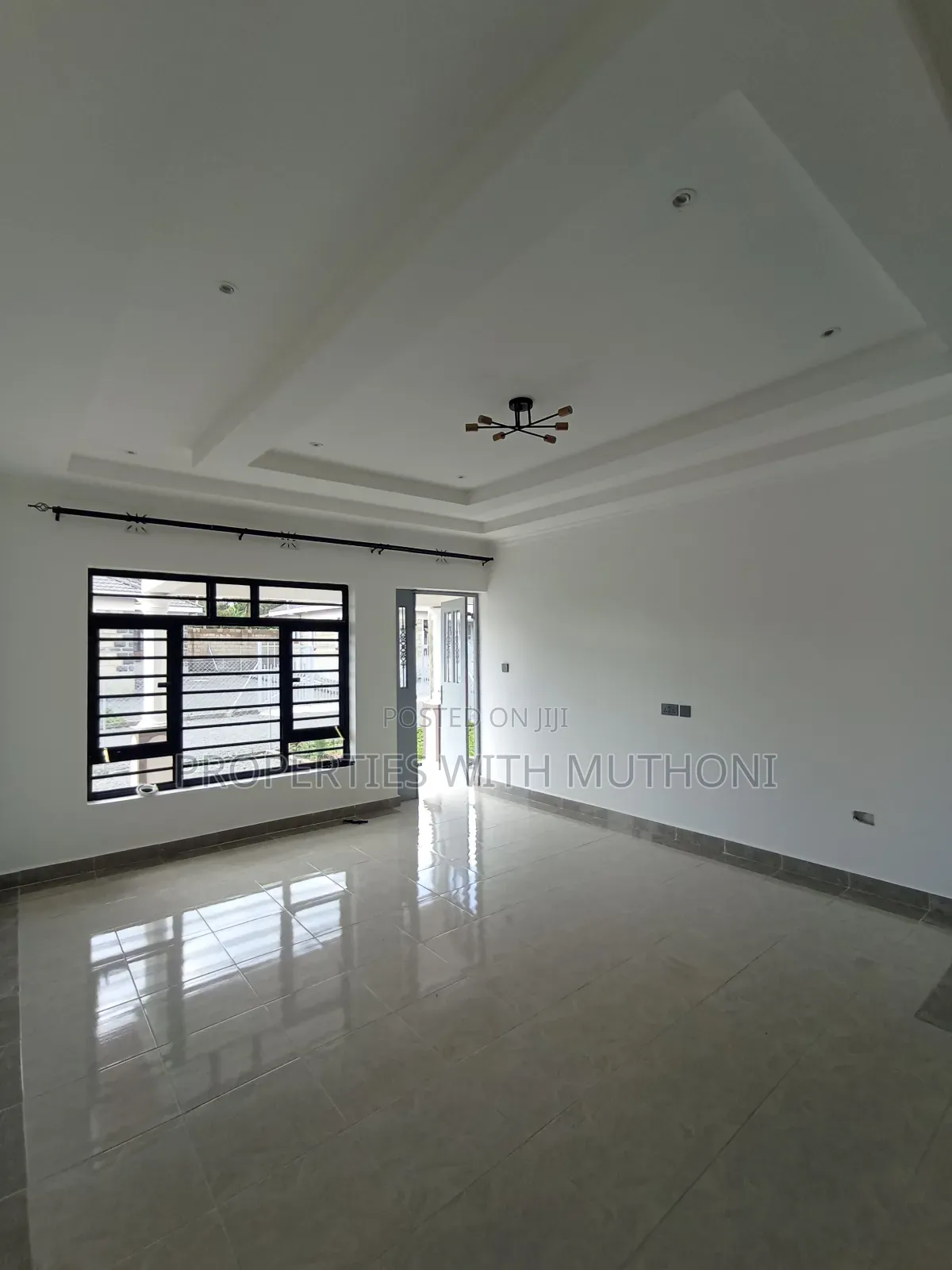 3bdrm Bungalow in Matasia for sale