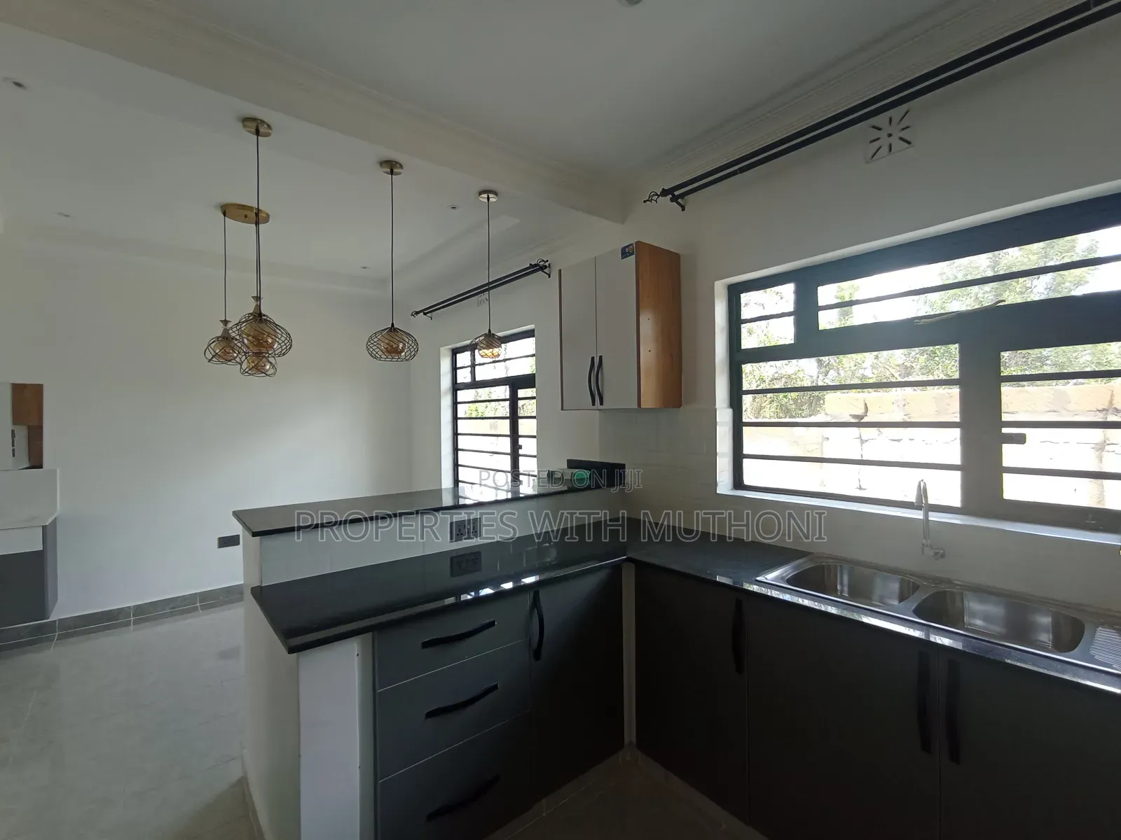 3bdrm Bungalow in Matasia for sale