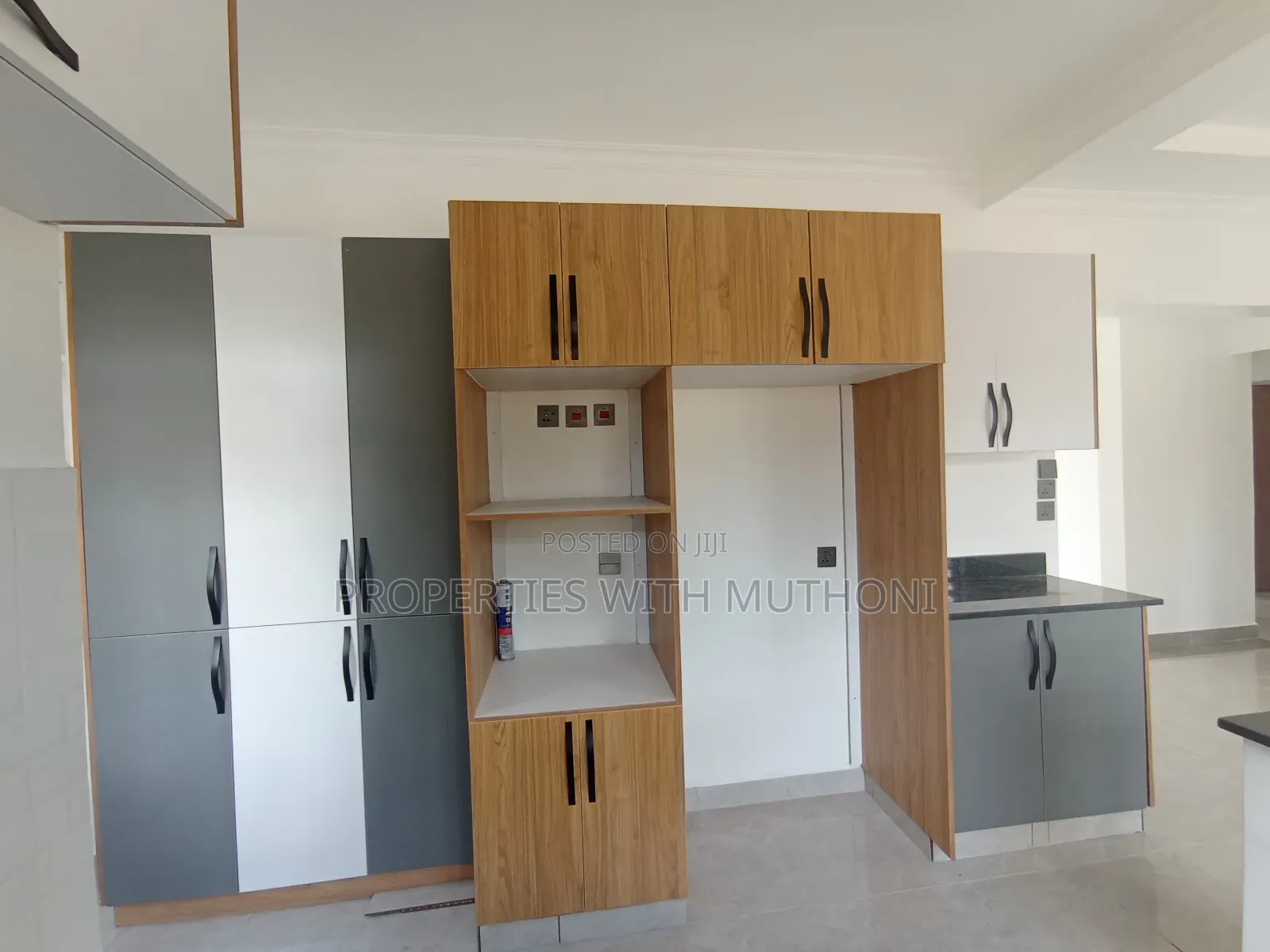 3bdrm Bungalow in Matasia for sale