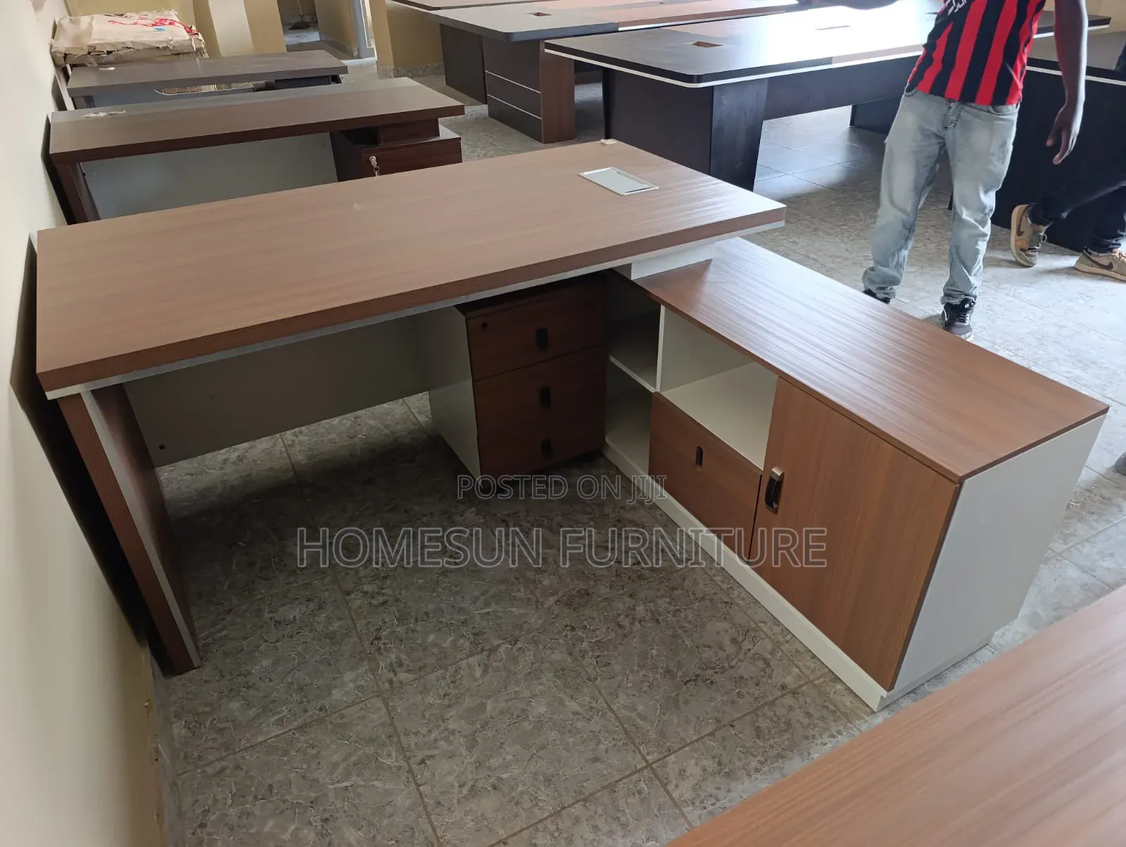 1.6m Executive Desk