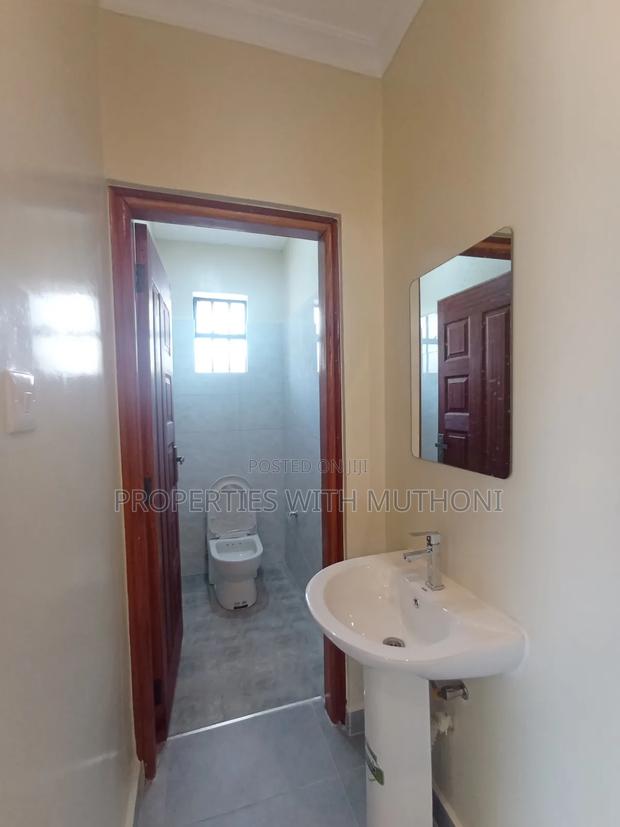 3bdrm Bungalow in Katani for sale - thumbnail 16