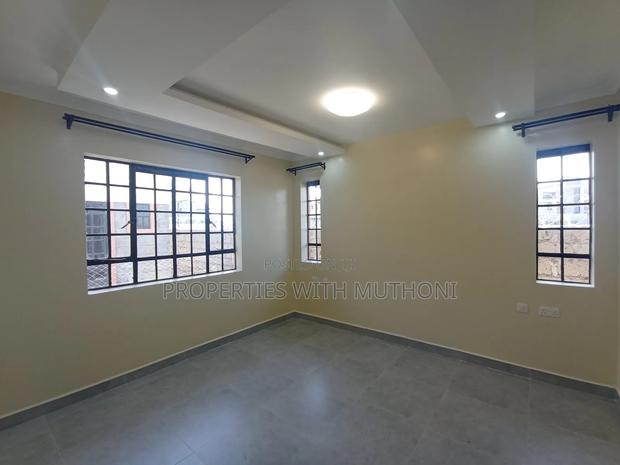 3bdrm Bungalow in Katani for sale - thumbnail 21