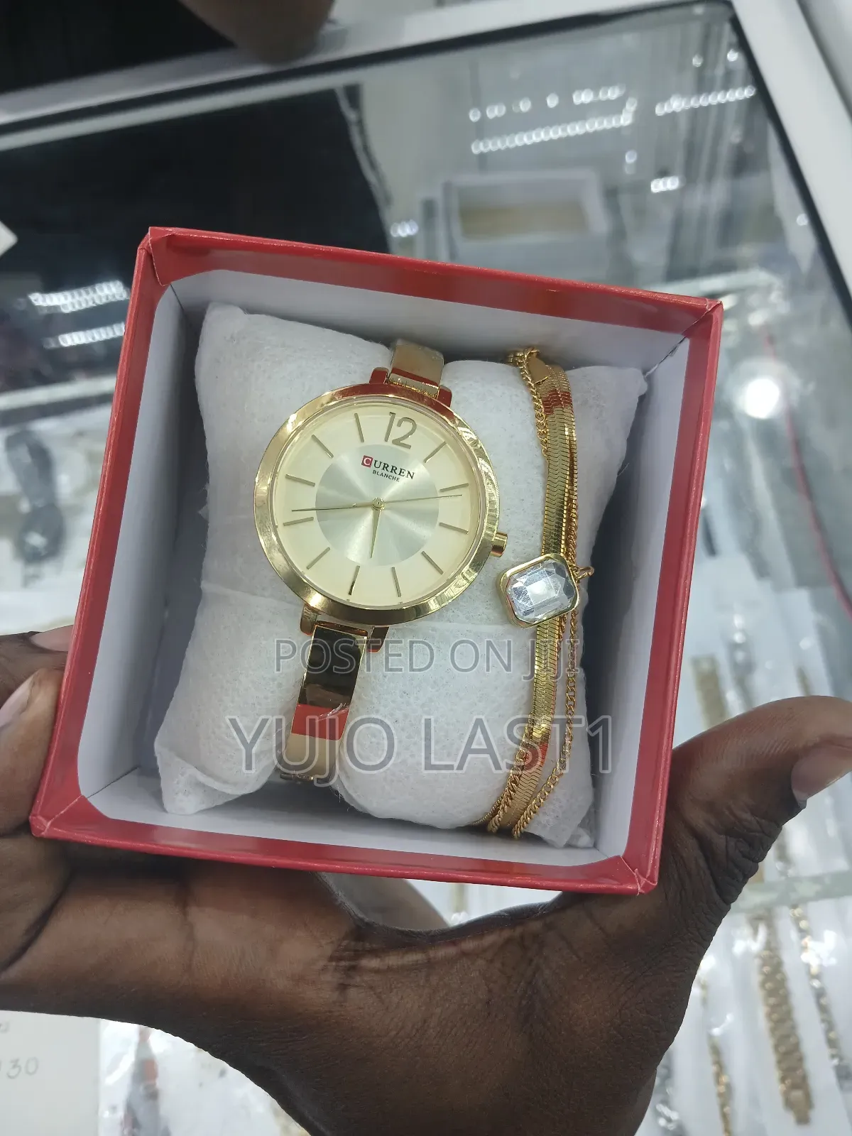 Curren 9007 Women’S Watch