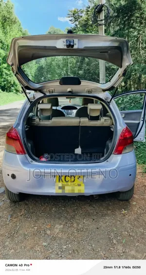 Toyota Vitz 2007 Purple