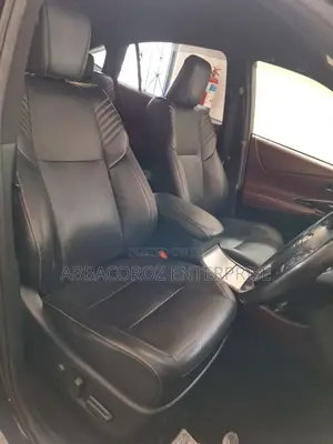 Toyota Harrier 2.5 Hybrid 4WD 2018 Purple