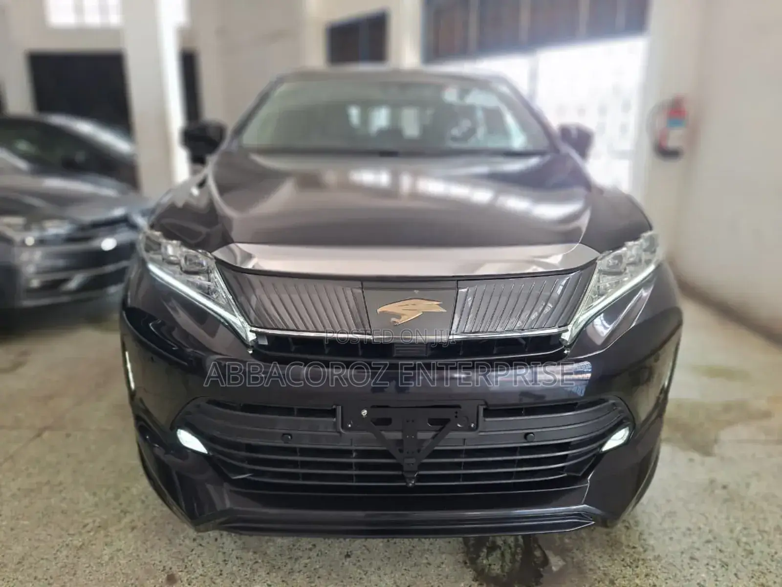 Toyota Harrier 2.5 Hybrid 4WD 2018 Purple