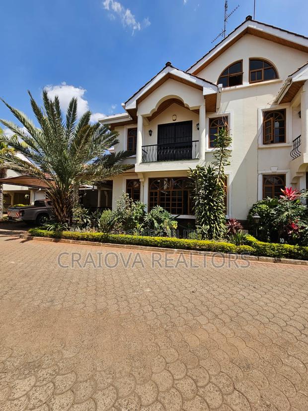 5bdrm Townhouse/Terrace in Lavington for sale - main view