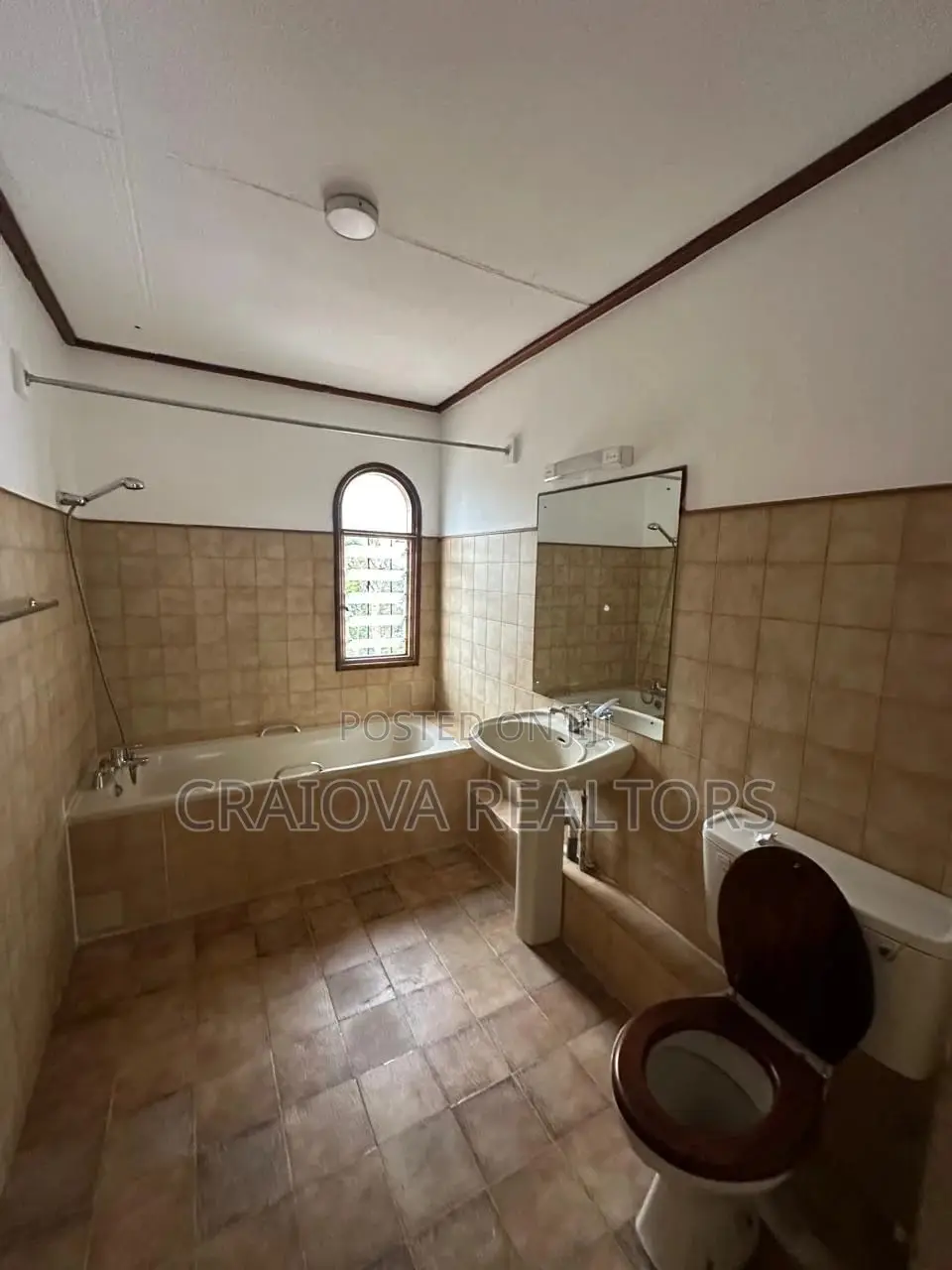 4bdrm Maisonette in Kileleshwa for sale