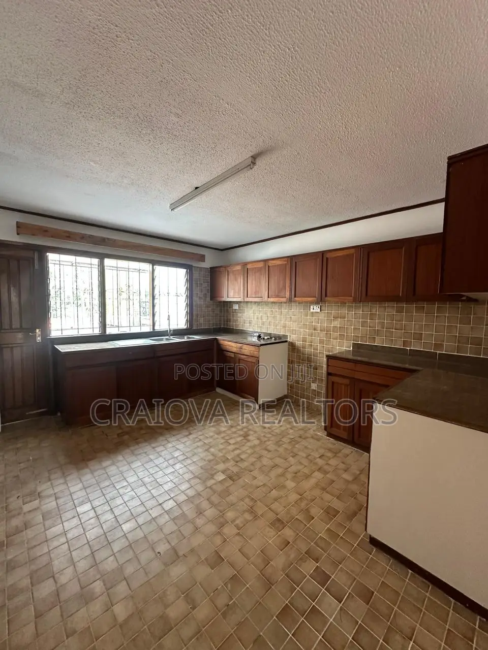 4bdrm Maisonette in Kileleshwa for sale
