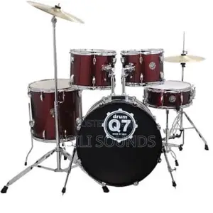 Q7 5-Piece Drum Set by Mes.