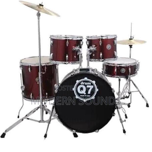 Q7 5-Piece Drum Set by Mes. - main view
