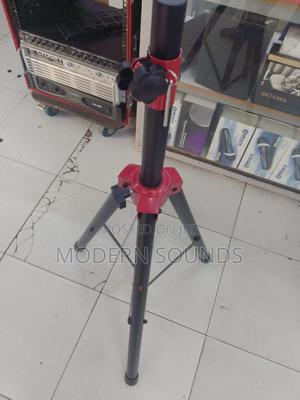 Heavy-Duty Tripod Speaker Stand - thumbnail 2
