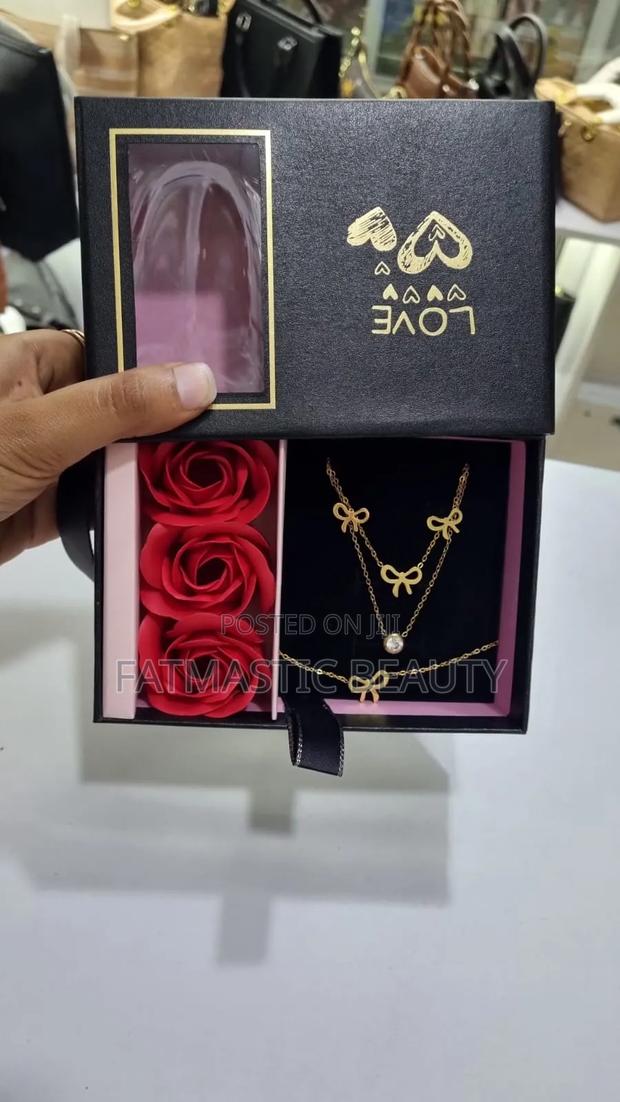 Pretty Jewellery Valentine - thumbnail 2