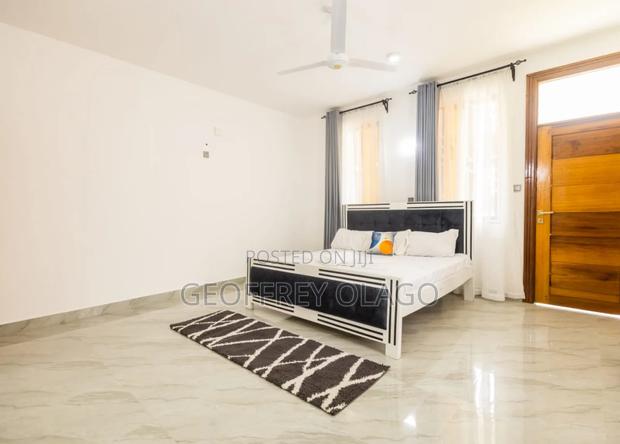 4 Bedroom Villa in Diani - thumbnail 8