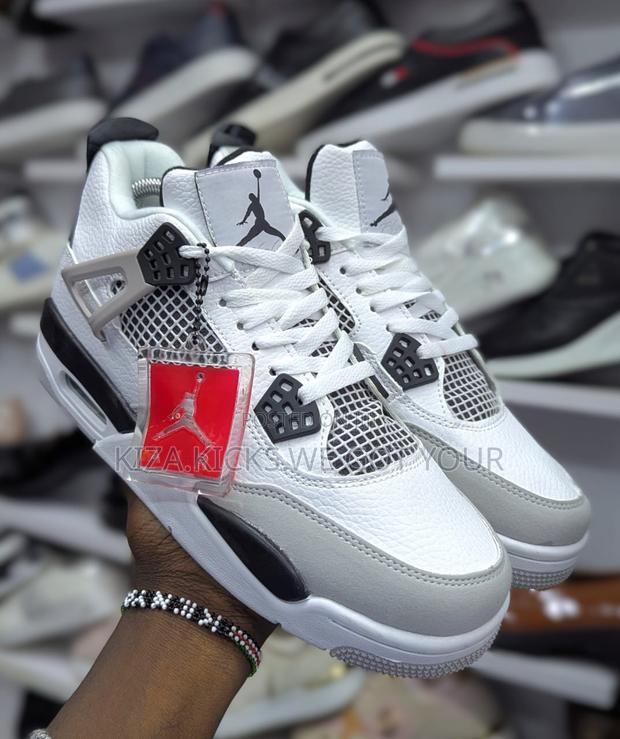 Air Jordan 4 Size 38-44 - thumbnail 3