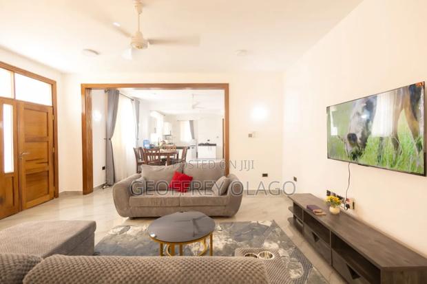 4 Bedroom Villa in Diani - thumbnail 12