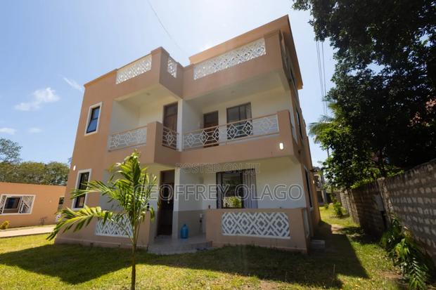 4 Bedroom Villa in Diani - thumbnail 13