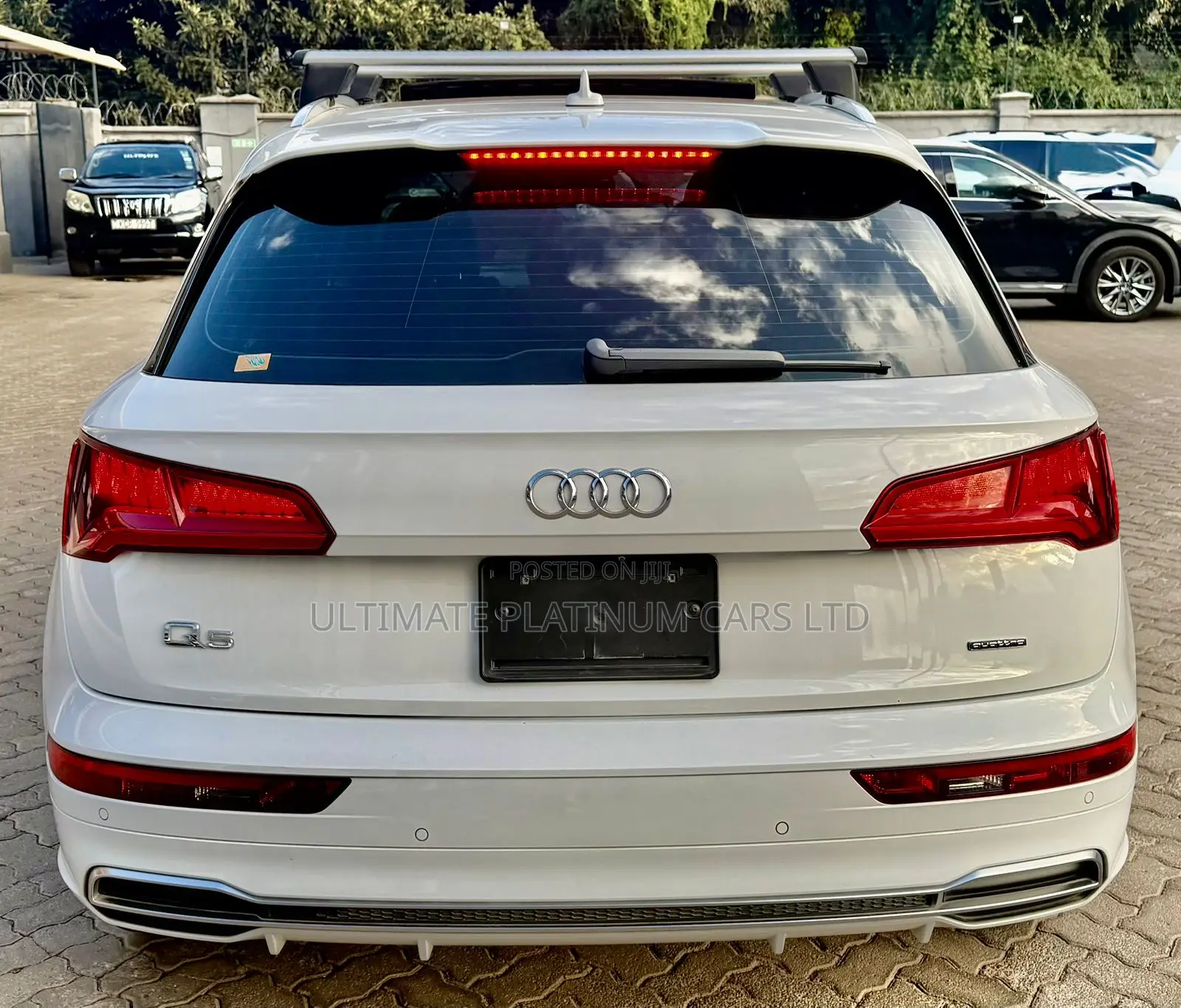 Audi Q5 2.0T Premium AWD quattro 2019 White