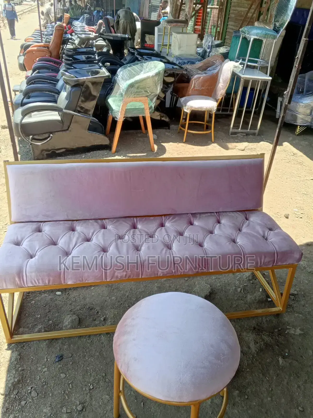 Coach of Saloon and Styling Plus Puff
