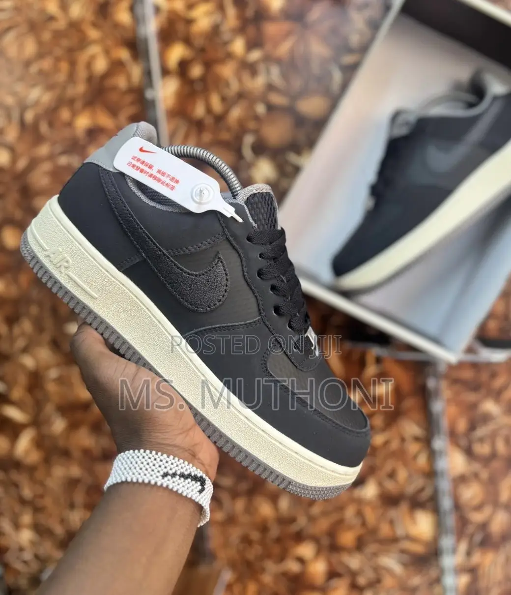 *Nike Air Force 1 Black / Gray Colorway Size 36-45
