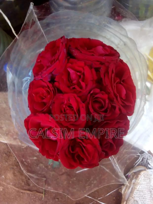 Assorted Valentines Flowers - thumbnail 6