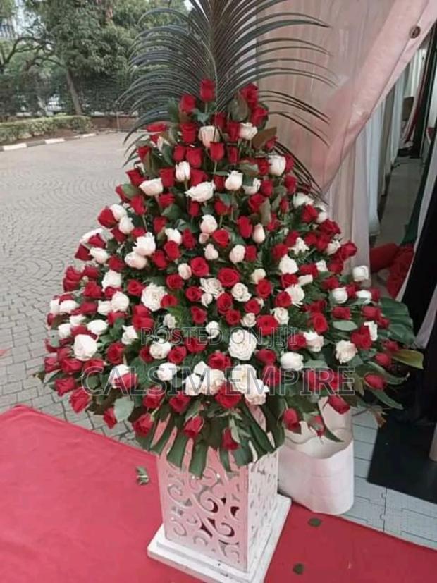 Assorted Valentines Flowers - thumbnail 11